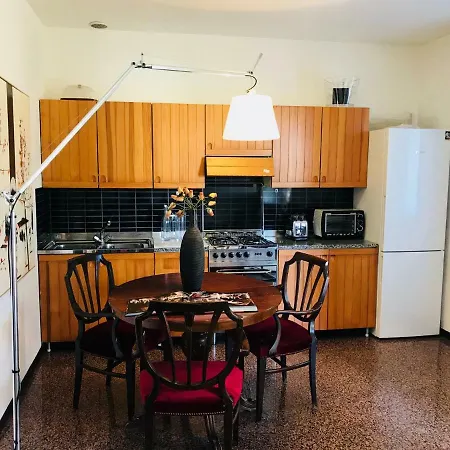 Anna Apartment